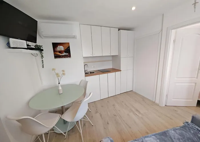 Apartment Luka
